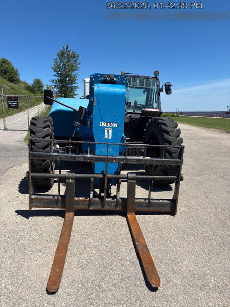 2021 GENIE GTH-844