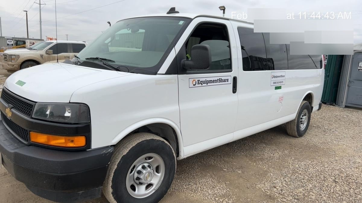 2023 CHEVROLET Express Van - Rental