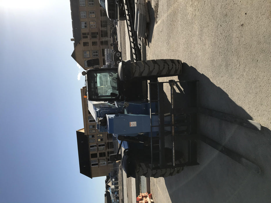 2020 Genie GTH-636 Cab/Heat/Air, Solid Tires, Work Lights, Beacon, Aux Hydraulics, Back up Alarm