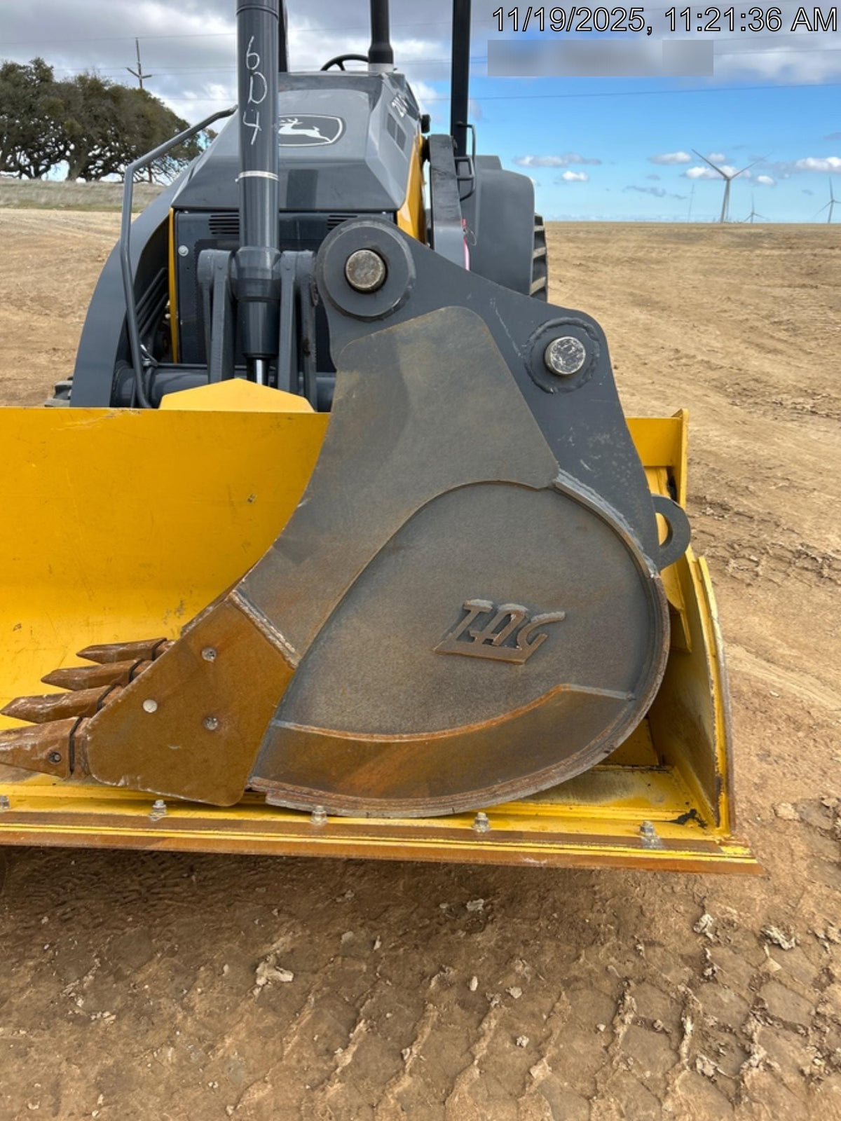 2025 LINK-BELT 24" Bucket - Link Belt