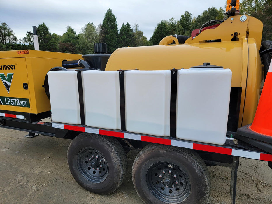 2022 Vac-Tron LP573XDT T4 Koehler Diesel Engine, 500 Gallon Debris Tank, x2 100 Gallon Water Tanks
