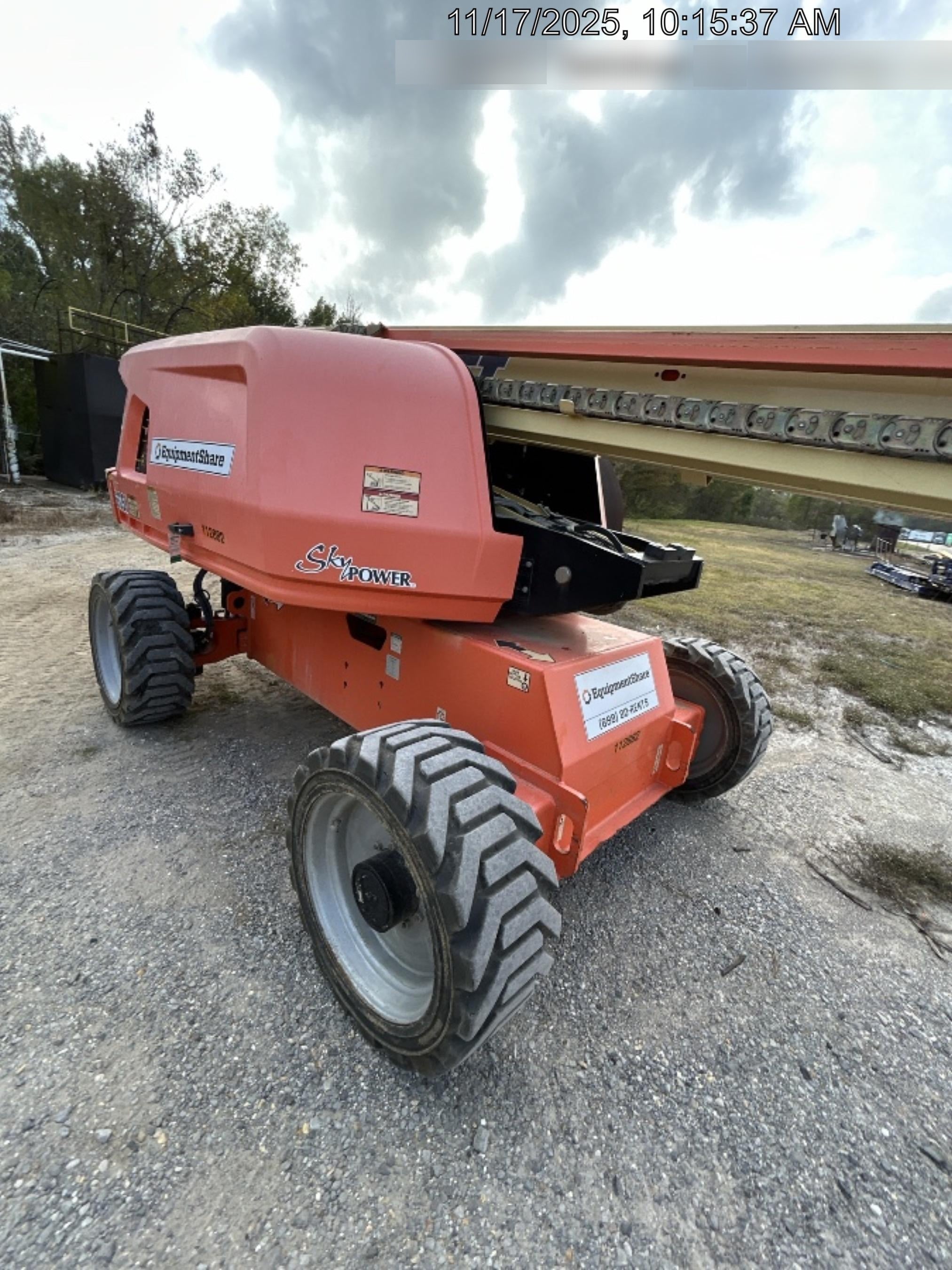 2020 JLG 660SJ