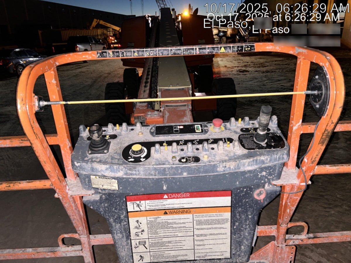 2020 JLG 600S