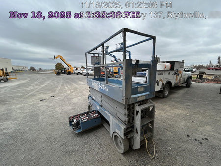 2018 Genie GS-2632 Genie GS-2632 w/Fixed Rail, Chain Entry