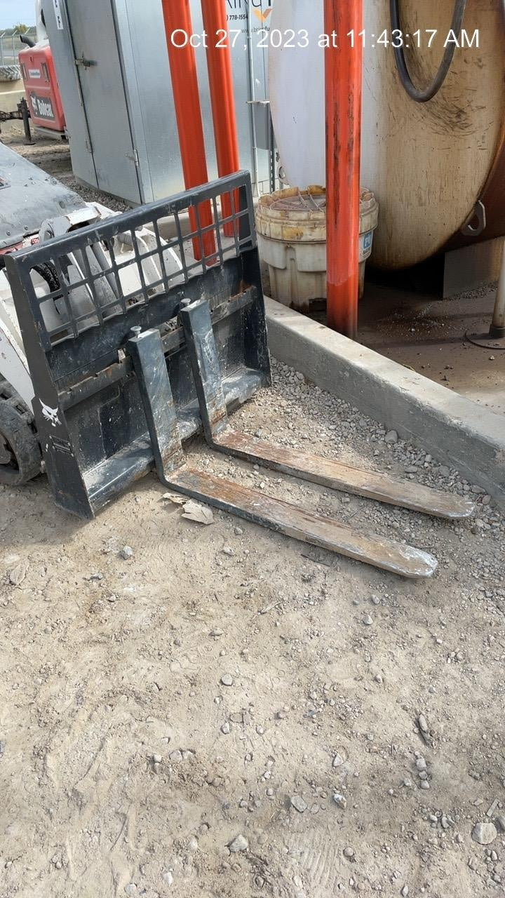 2019 WOODS 48" Pallet Forks - Woods