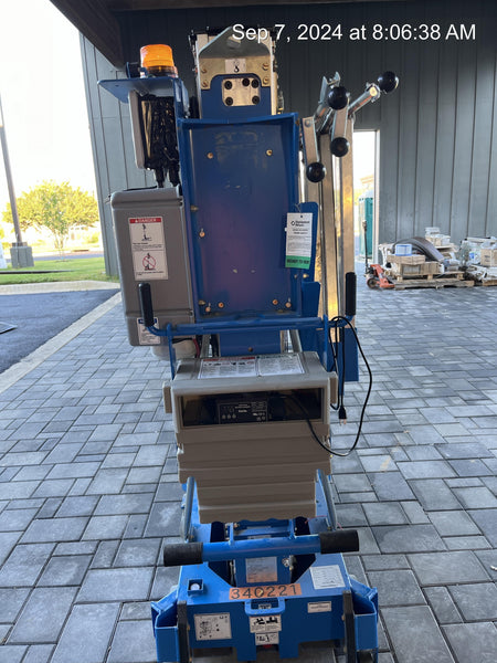 2023 GENIE AWP-30S DC