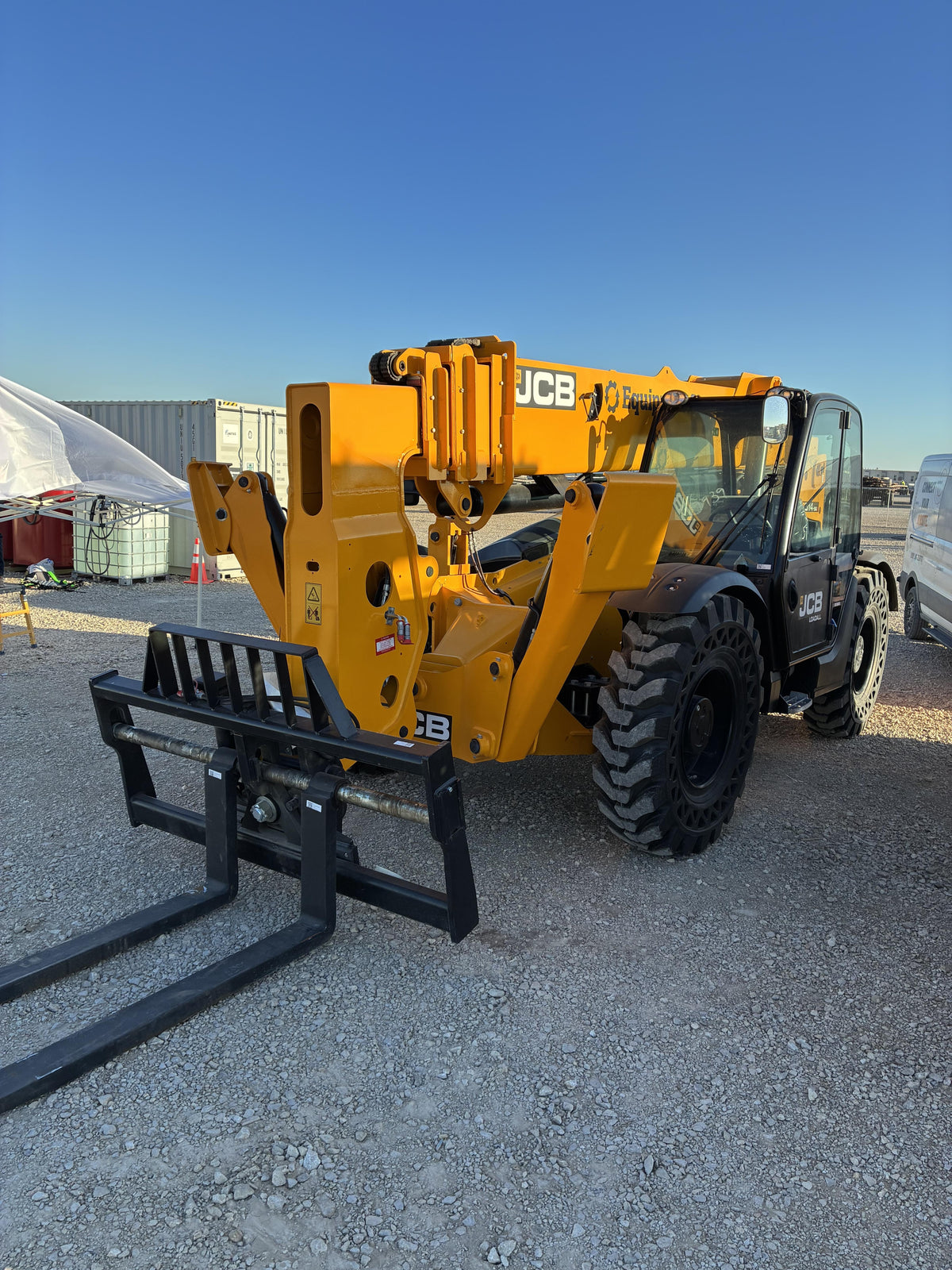 2025 JCB 514-56