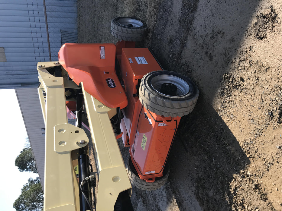 2019 JLG E450AJ