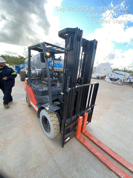 2022 TOYOTA 50-8FGU25