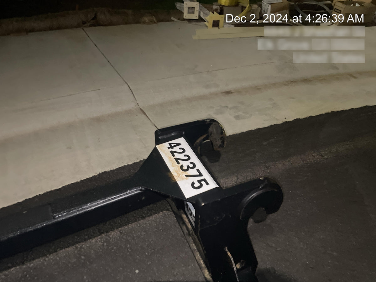 2024 JLG 100275853