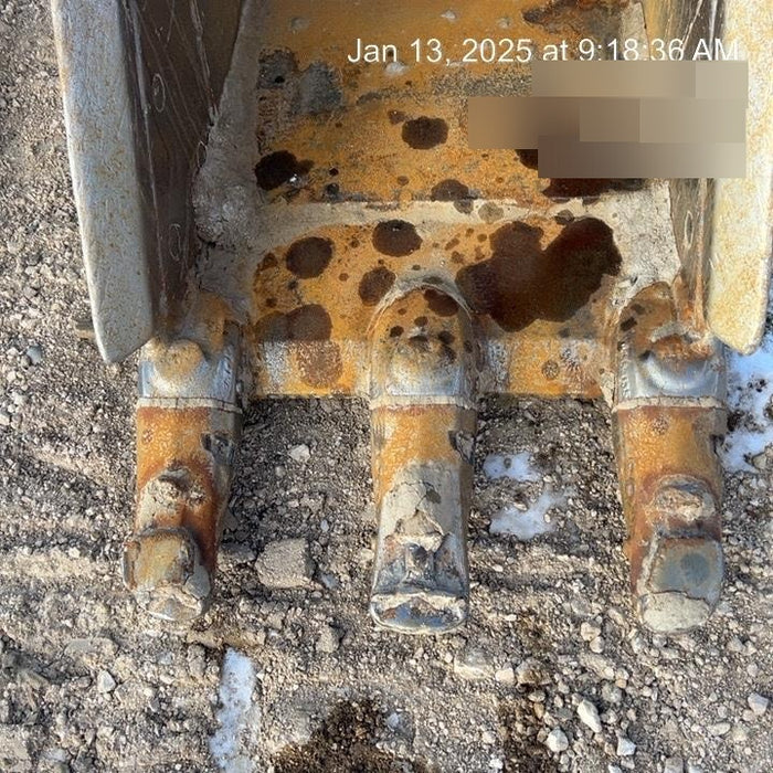 2020 DOOSAN 24" Bucket-Doosan