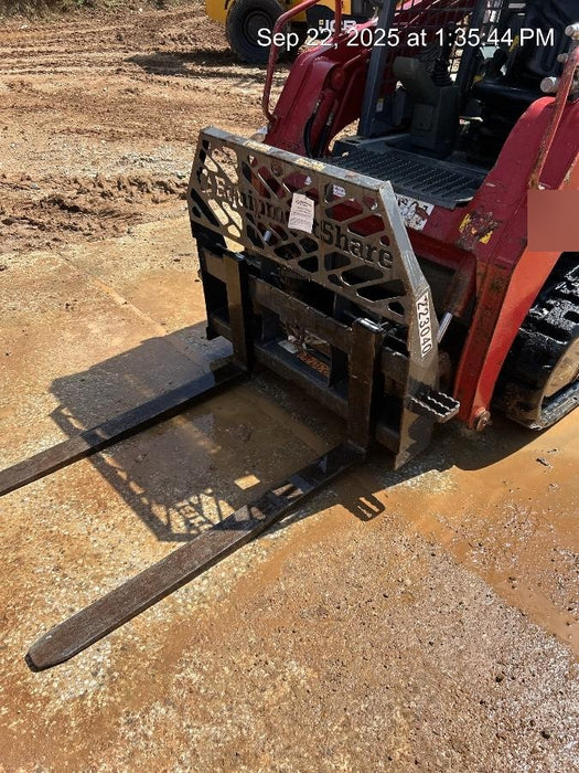 2022 PALADIN 48" Pallet Forks - Paladin