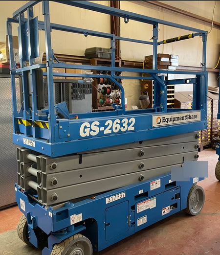 2023 GENIE GS-2632
