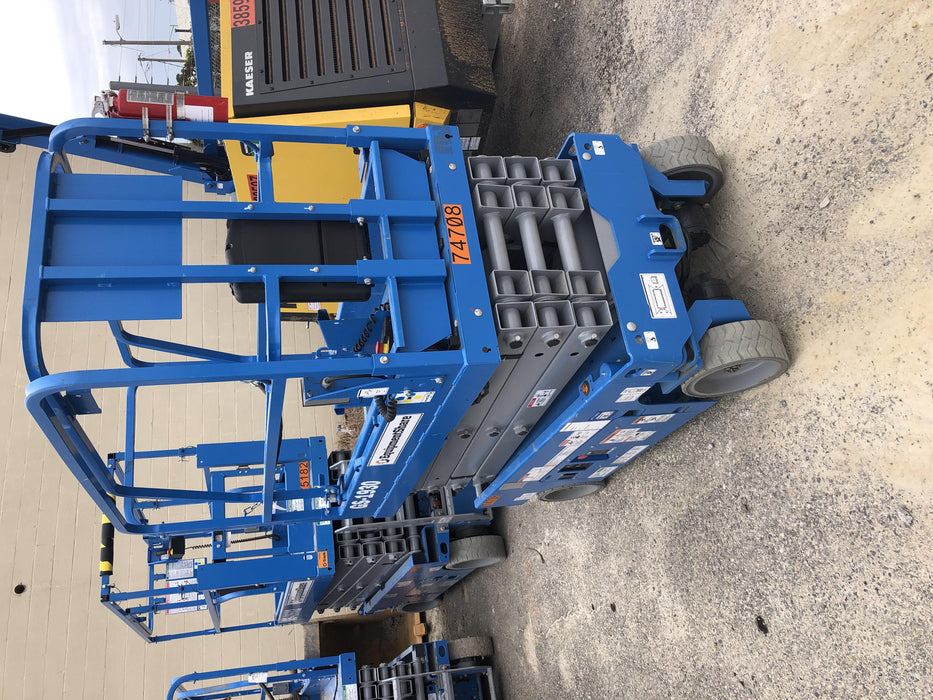 2020 Genie GS-1930 Fixed rails with chain entry gate - Pre A92.20