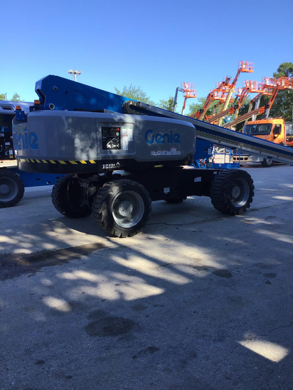 2020 GENIE S-85 XC