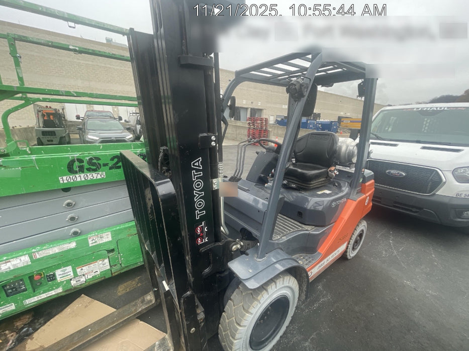 2022 TOYOTA 50-8FGU25