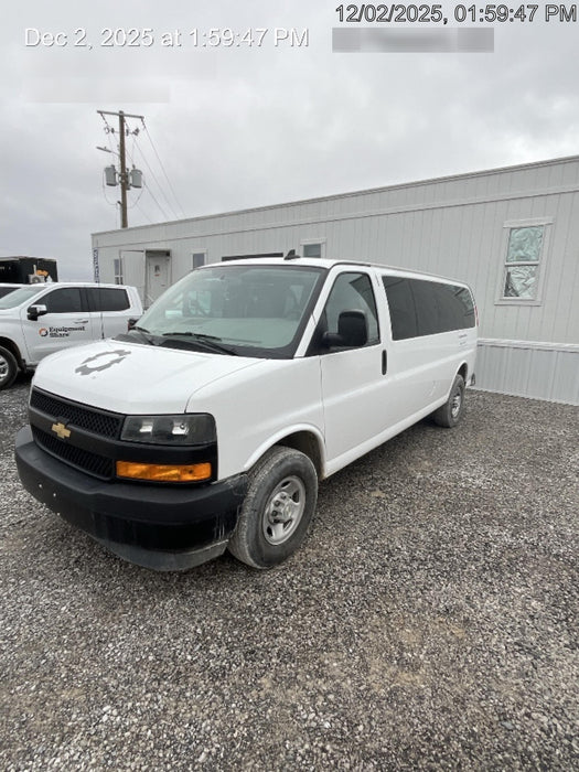2023 CHEVROLET Express Van - Rental