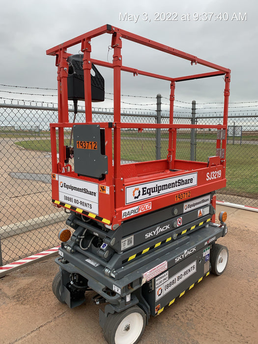 2021 SKYJACK SJ3219