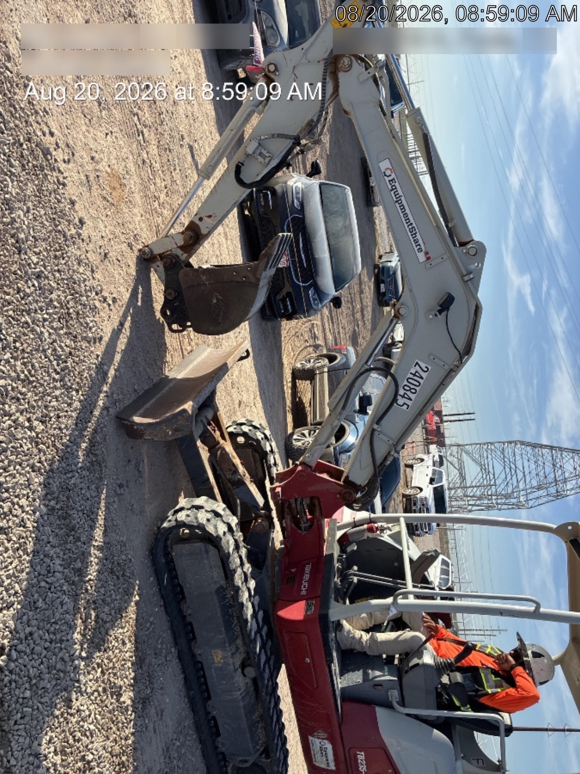 2022 TAKEUCHI TB235-2R