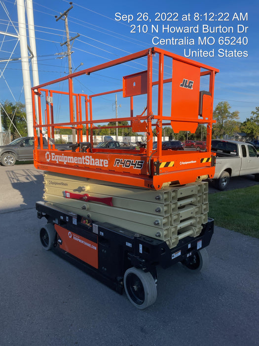2022 JLG R4045