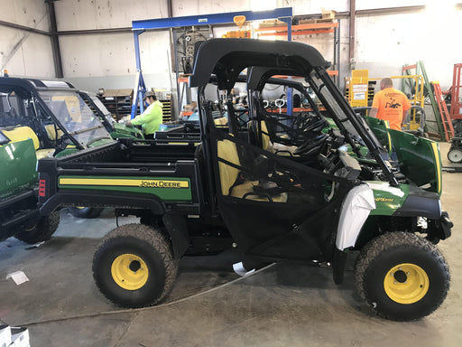 2020 John Deere 815E 2S 2 - 3 Seat UTV, DSL, 4WD, Canopy, Standard Rental Spec