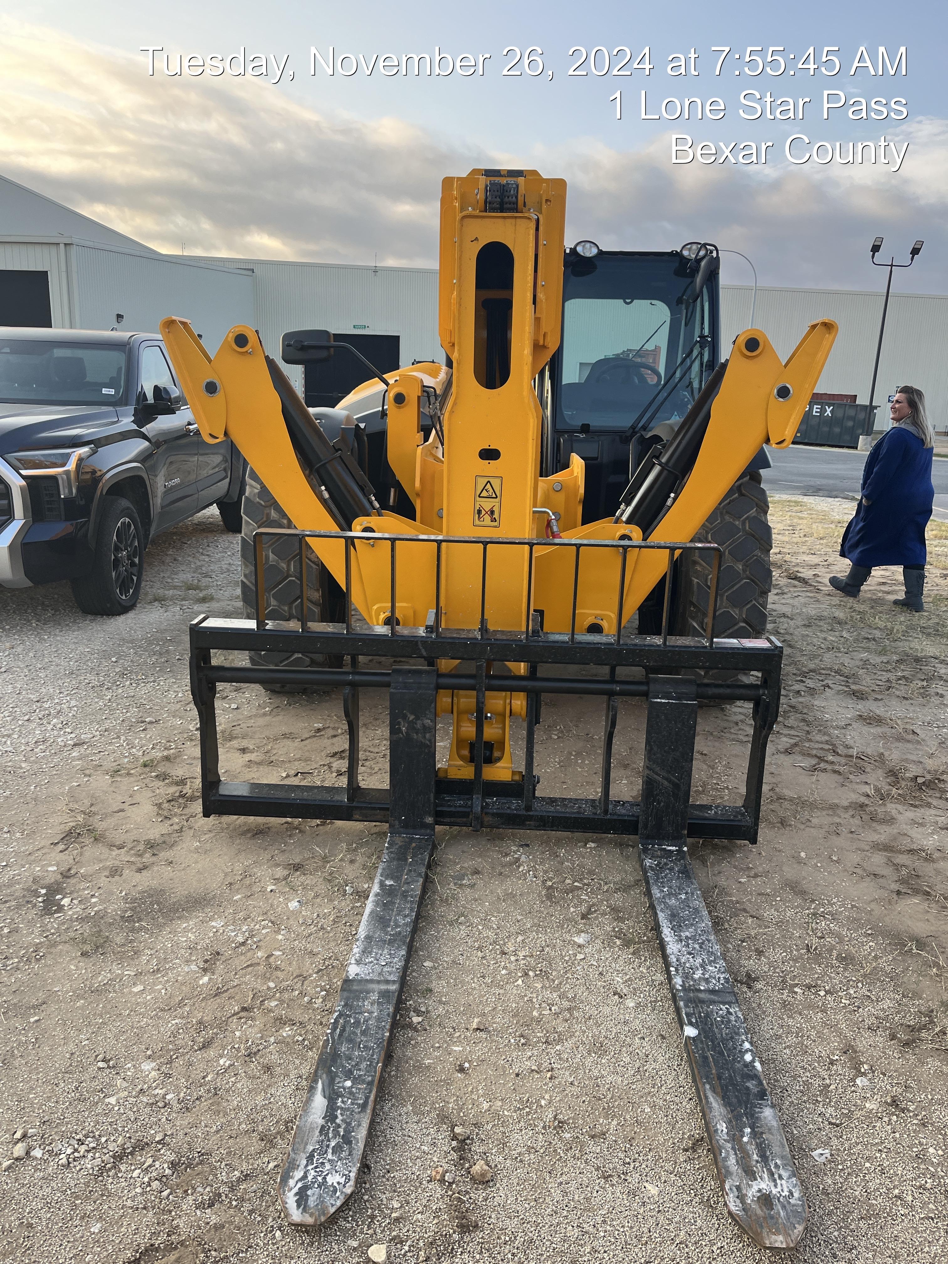 2024 JCB 510-56