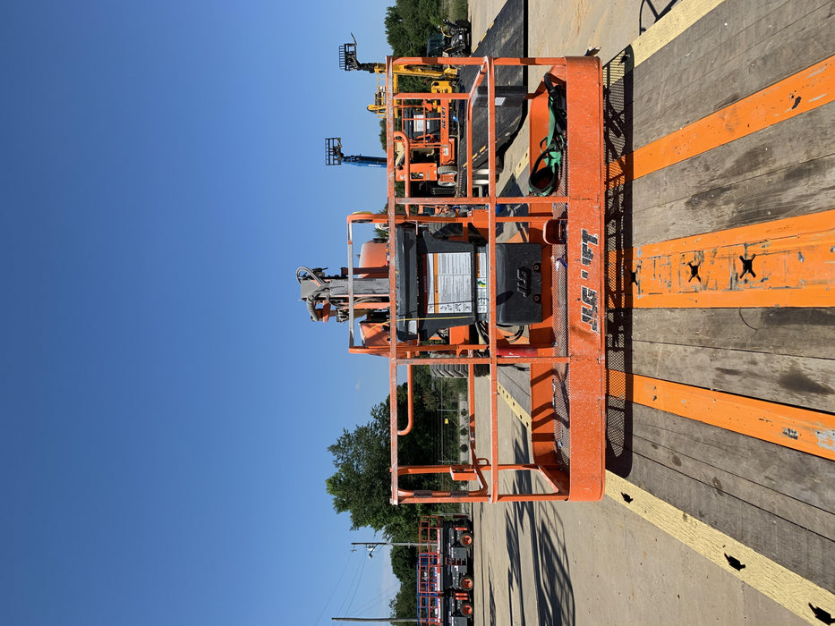 2019 JLG 660SJ