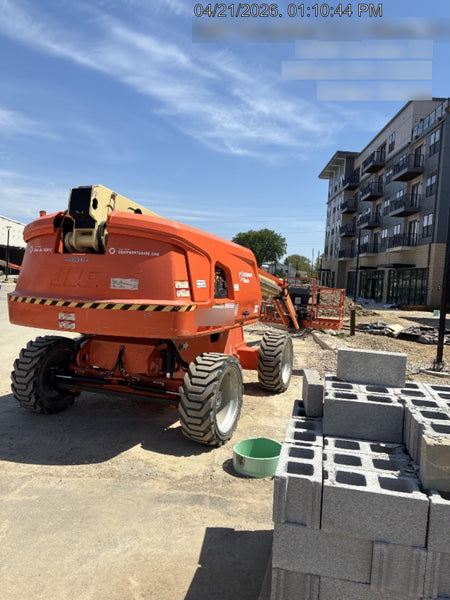 2022 JLG 660SJ