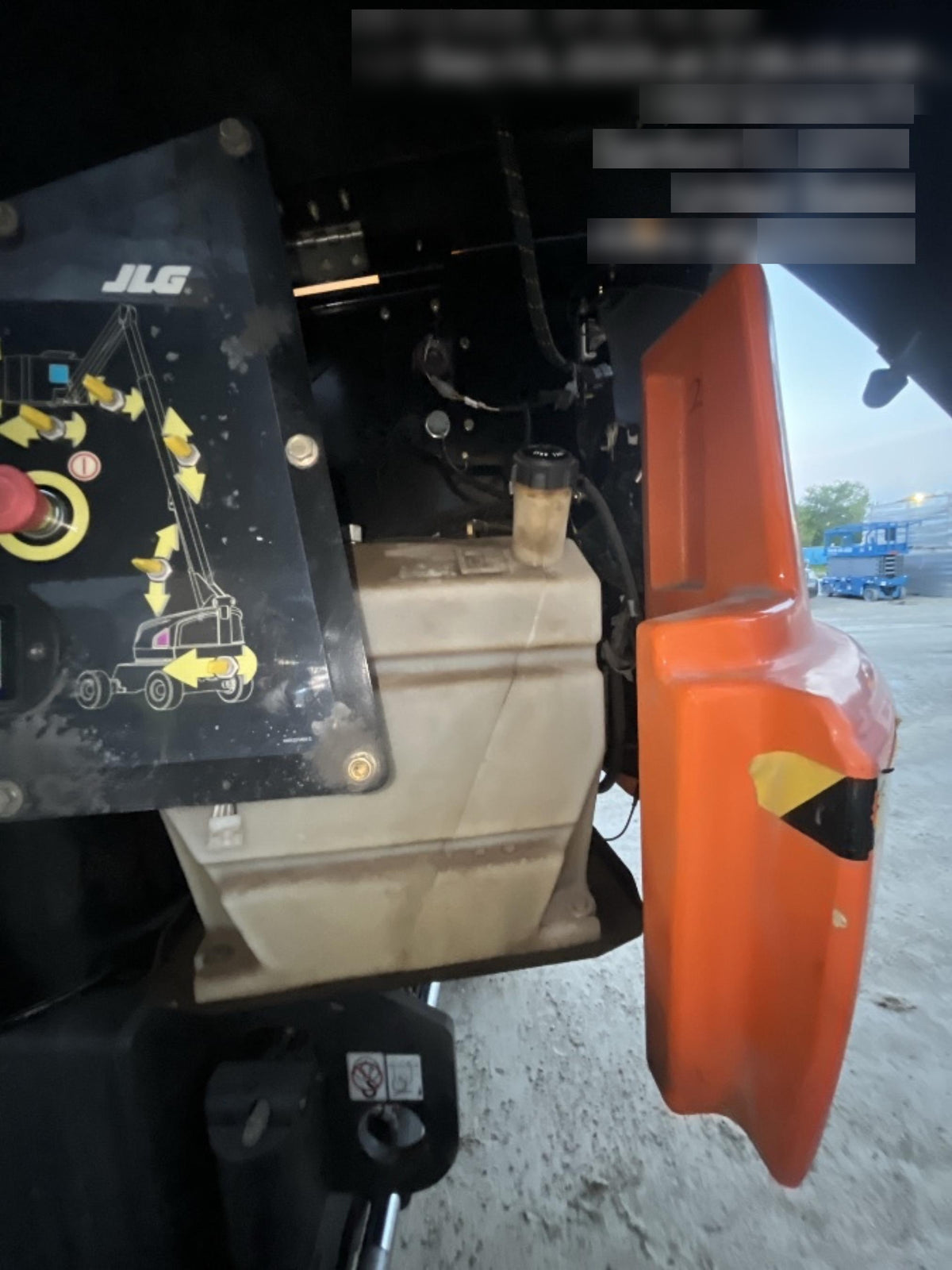 2023 JLG 460SJ