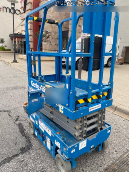 2021 GENIE GS-1330m