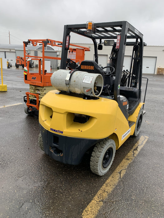 2021 KOMATSU FG25T-16