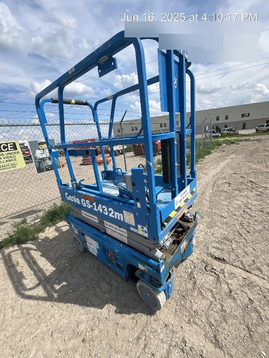 2022 GENIE GS-1432
