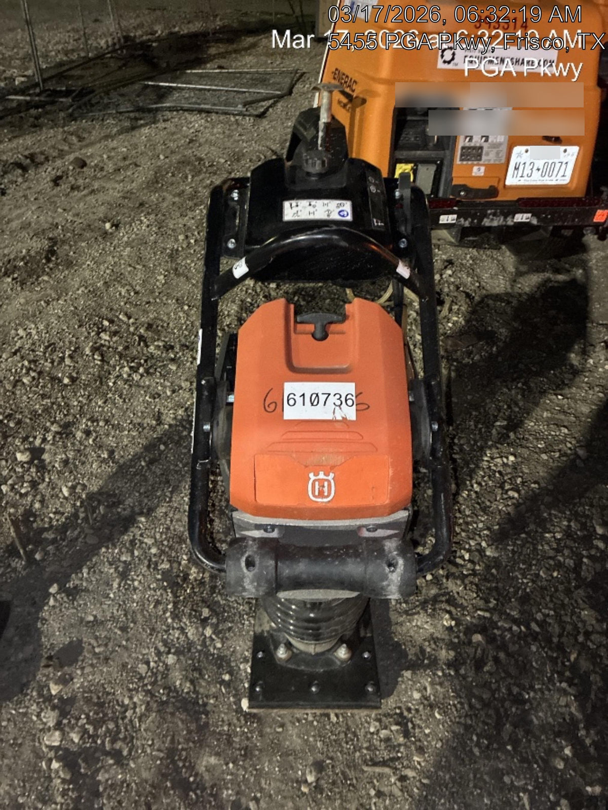 2025 HUSQVARNA LT6005