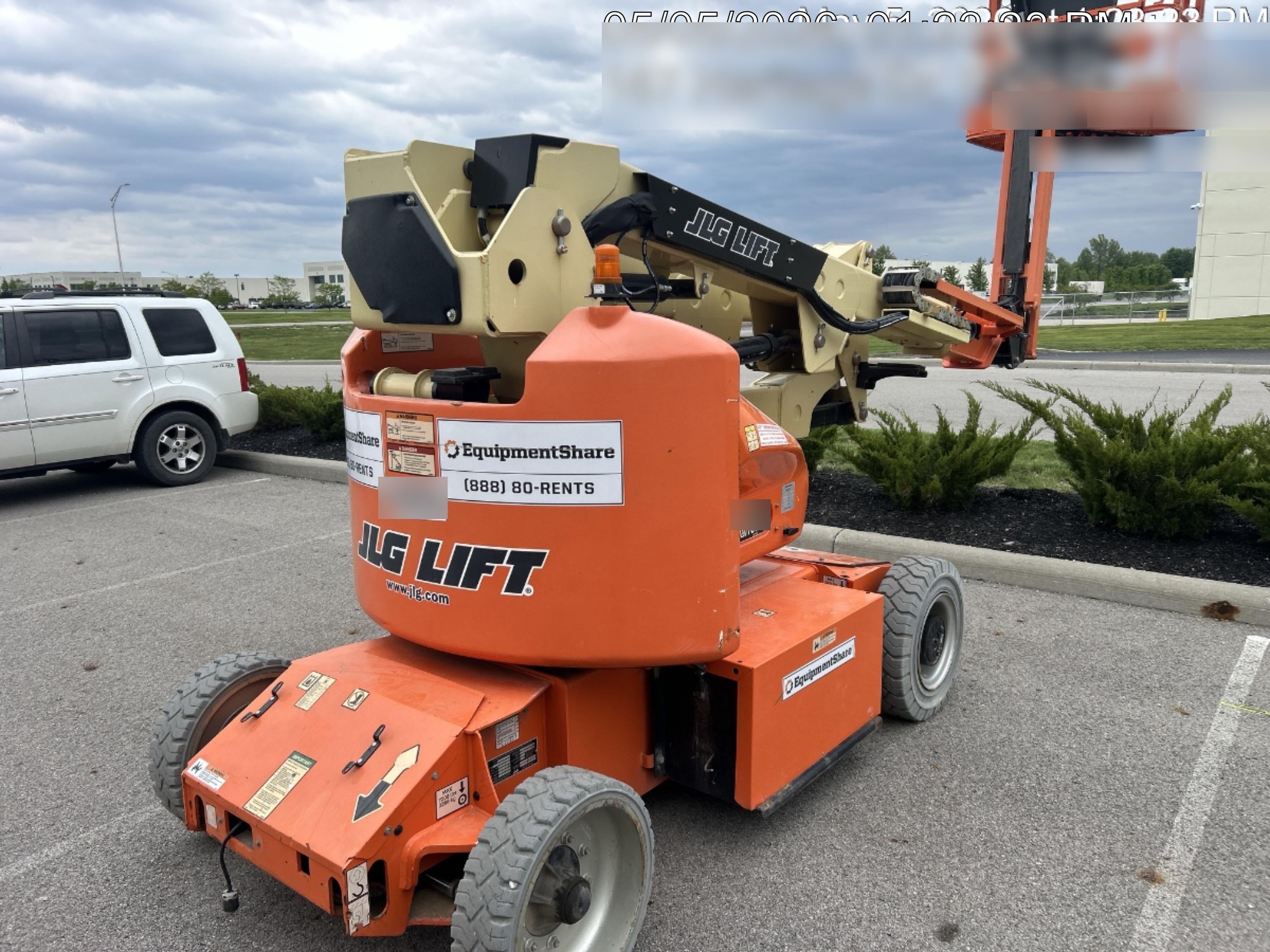 2020 JLG E400AJPN