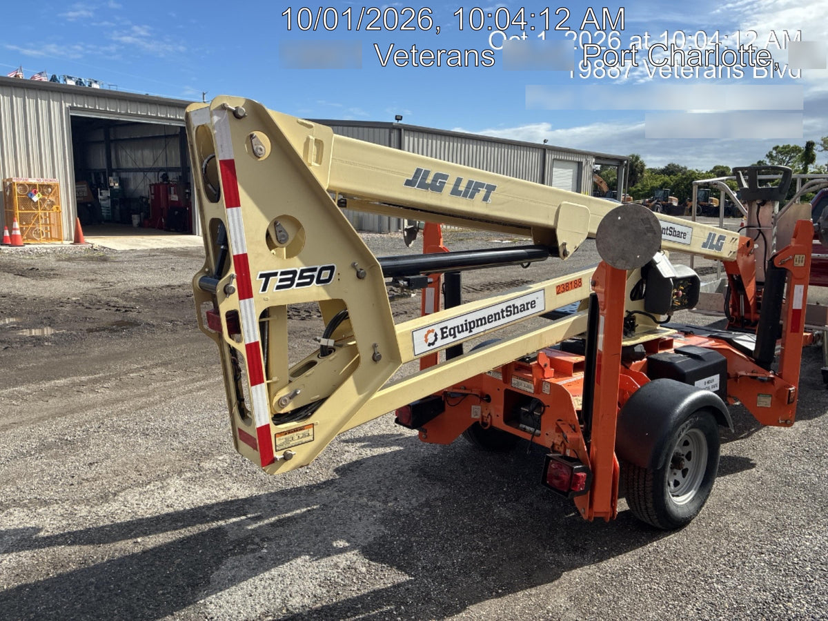 2022 JLG T350