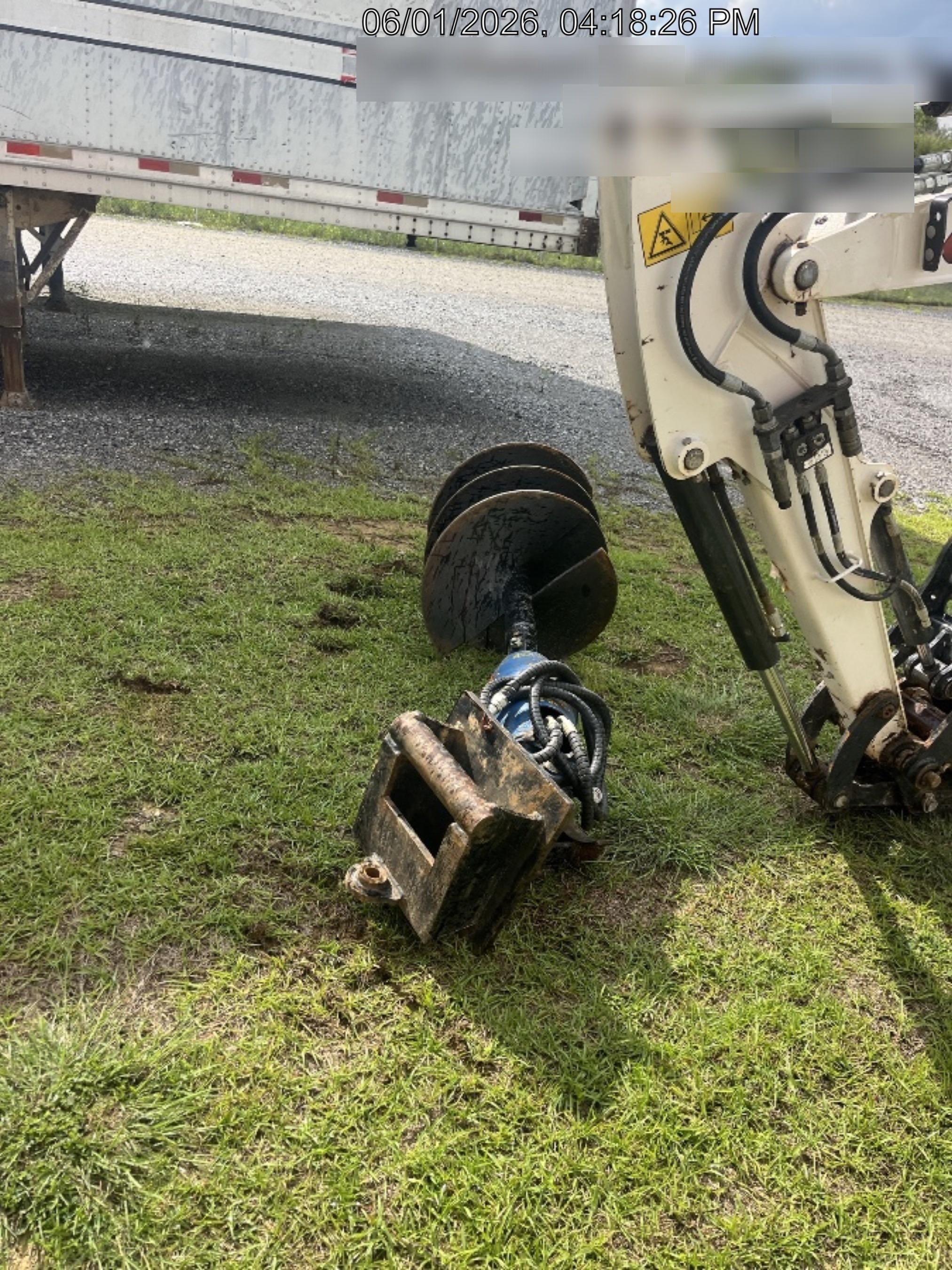 2023 AUGER TORQUE 3300-30