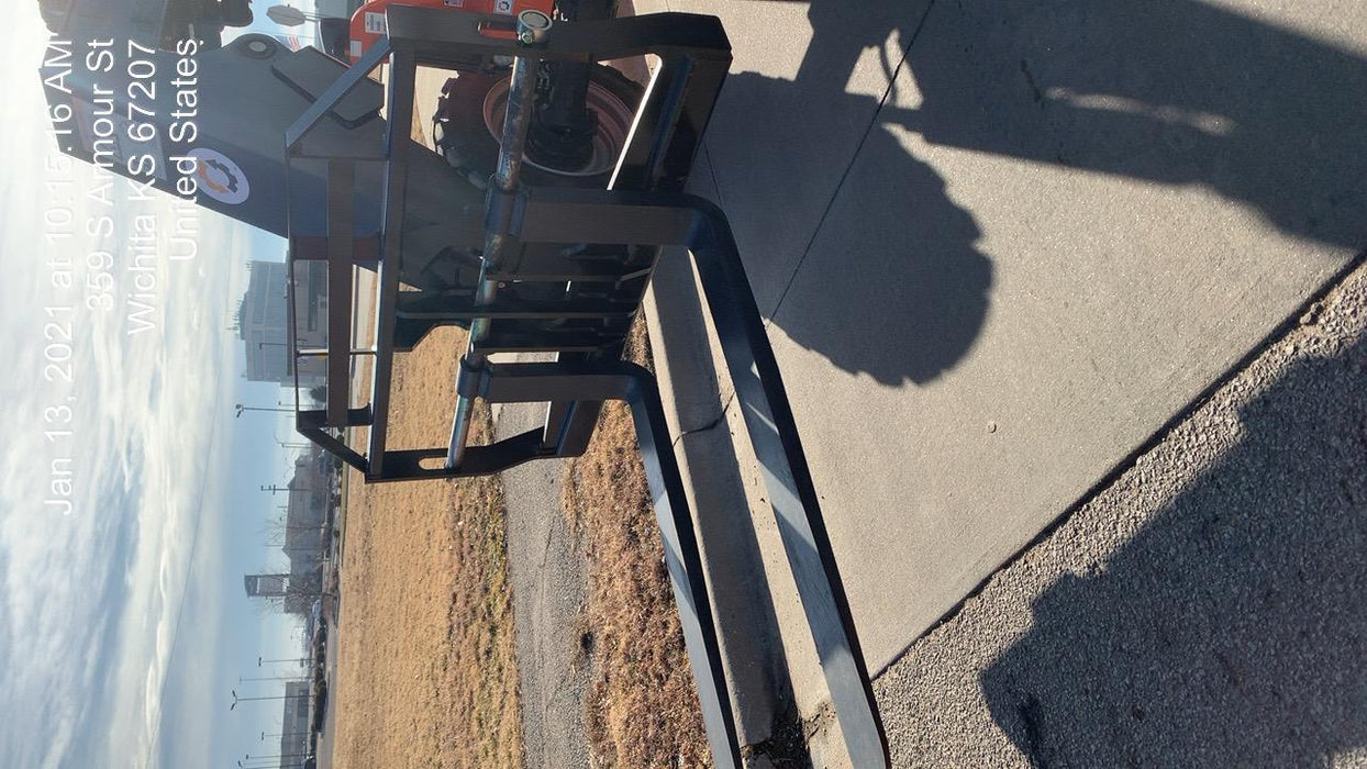 2020 Skytrak 8042 74 Hp, FF Tires, Work Lights, Beacon, Aux Hydraulics, Back up Alarm, Lifting Eye, ES Decals