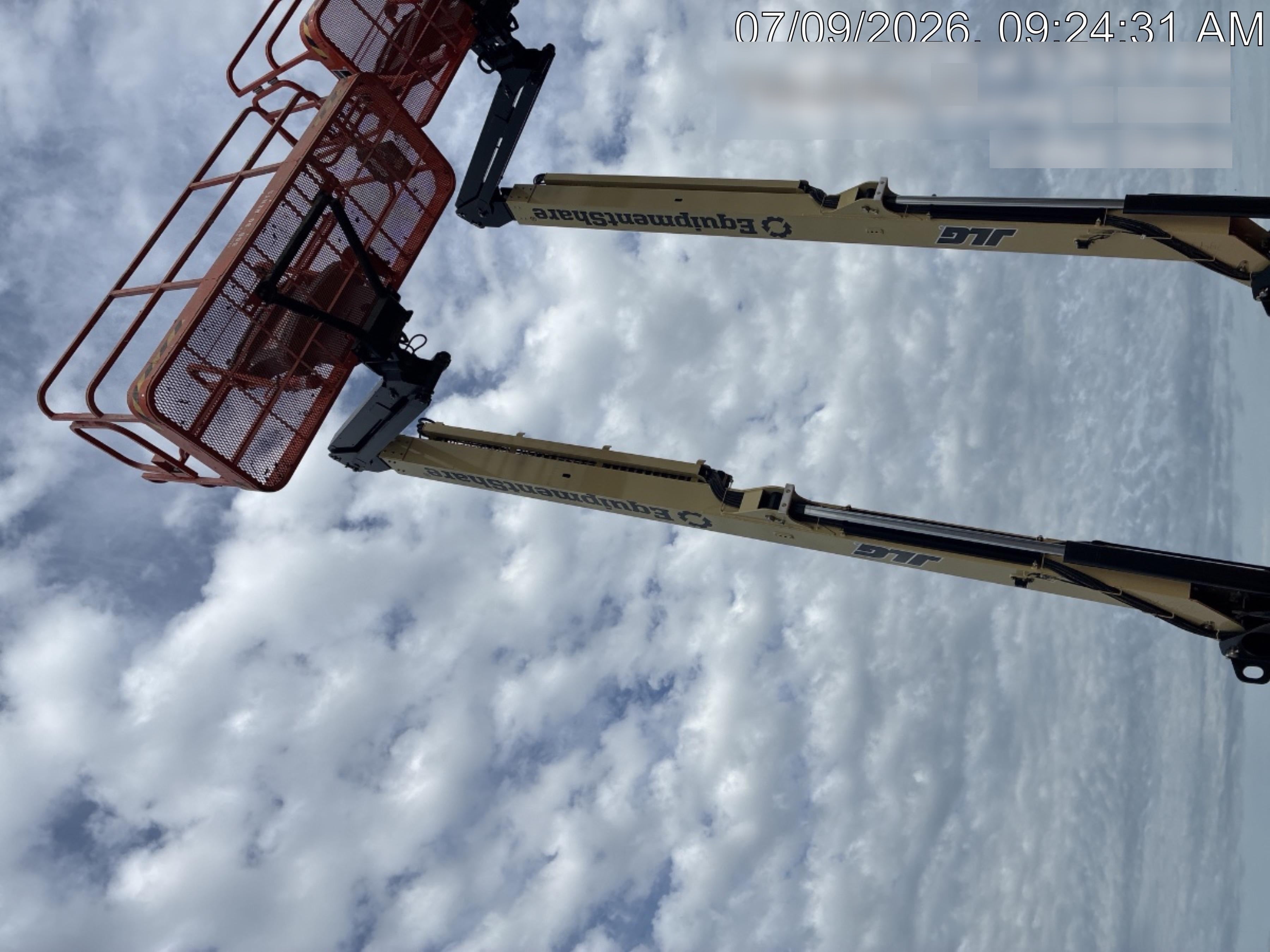 2025 JLG 460SJ