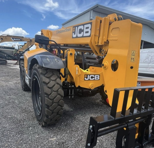 2024 JCB 509-42