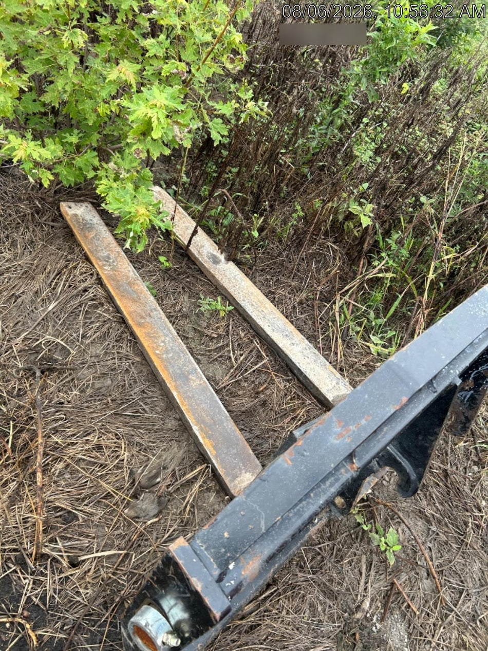 2022 PALADIN 48" Pallet Forks - Paladin