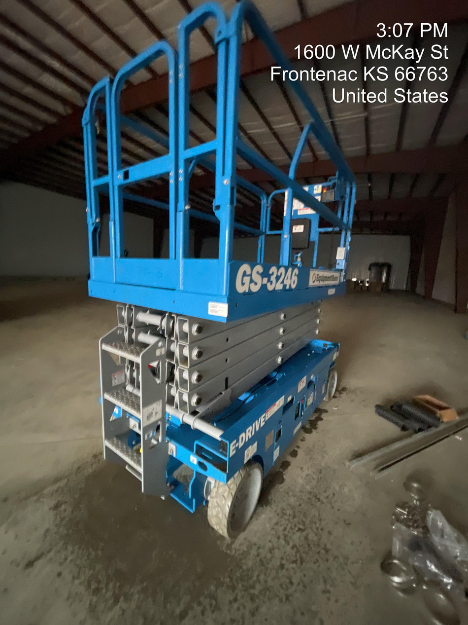 2022 GENIE GS-3246