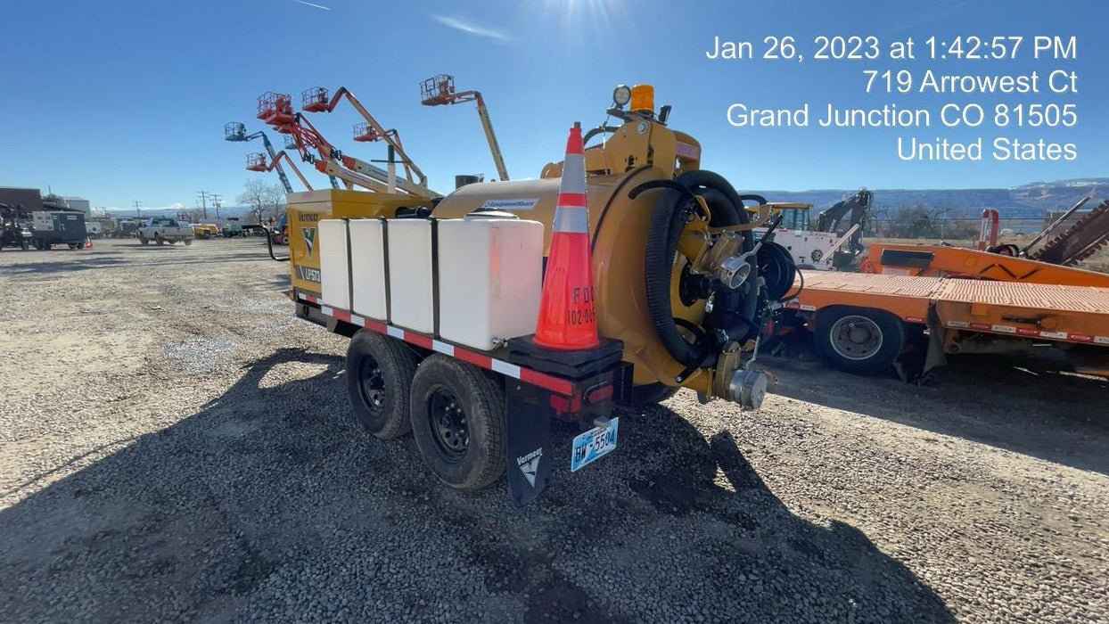 2022 Vac-Tron LP573XDT T4 Koehler Diesel Engine, 500 Gallon Debris Tank, x2 100 Gallon Water Tanks