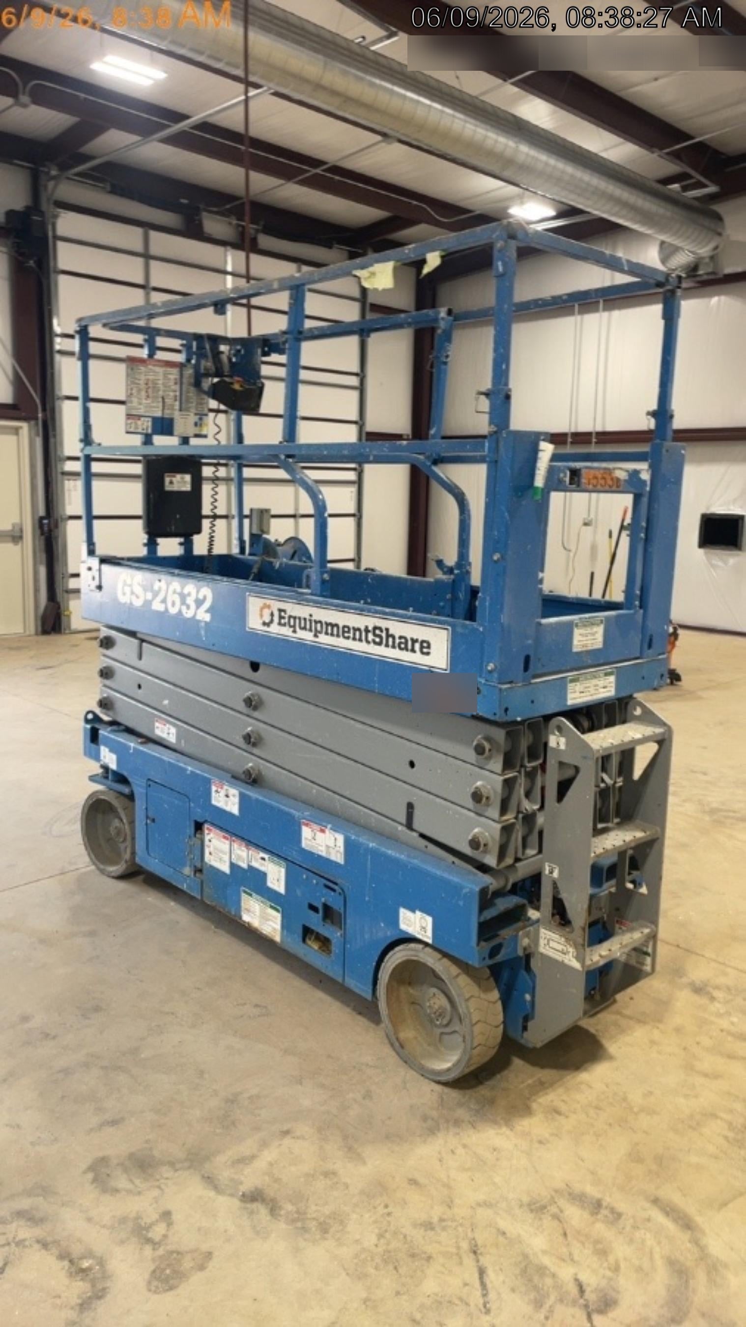 2017 Genie GS-3232 Genie GS3232 Lift w/Folding Rails and Swing Gate