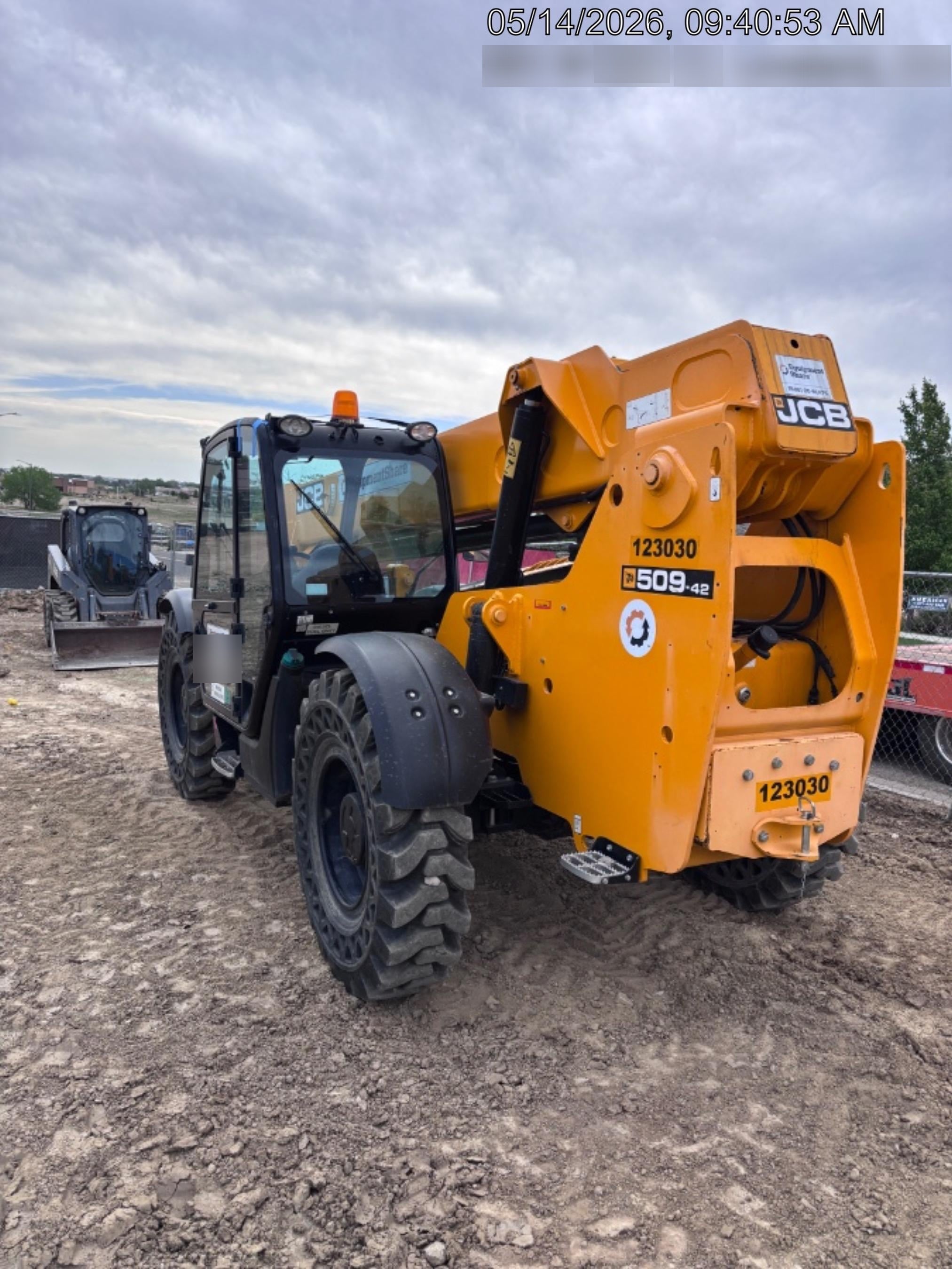 2021 JCB 509-42