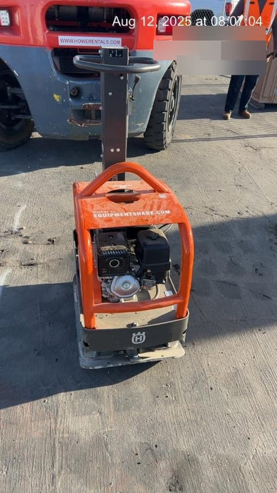 2025 HUSQVARNA LG300