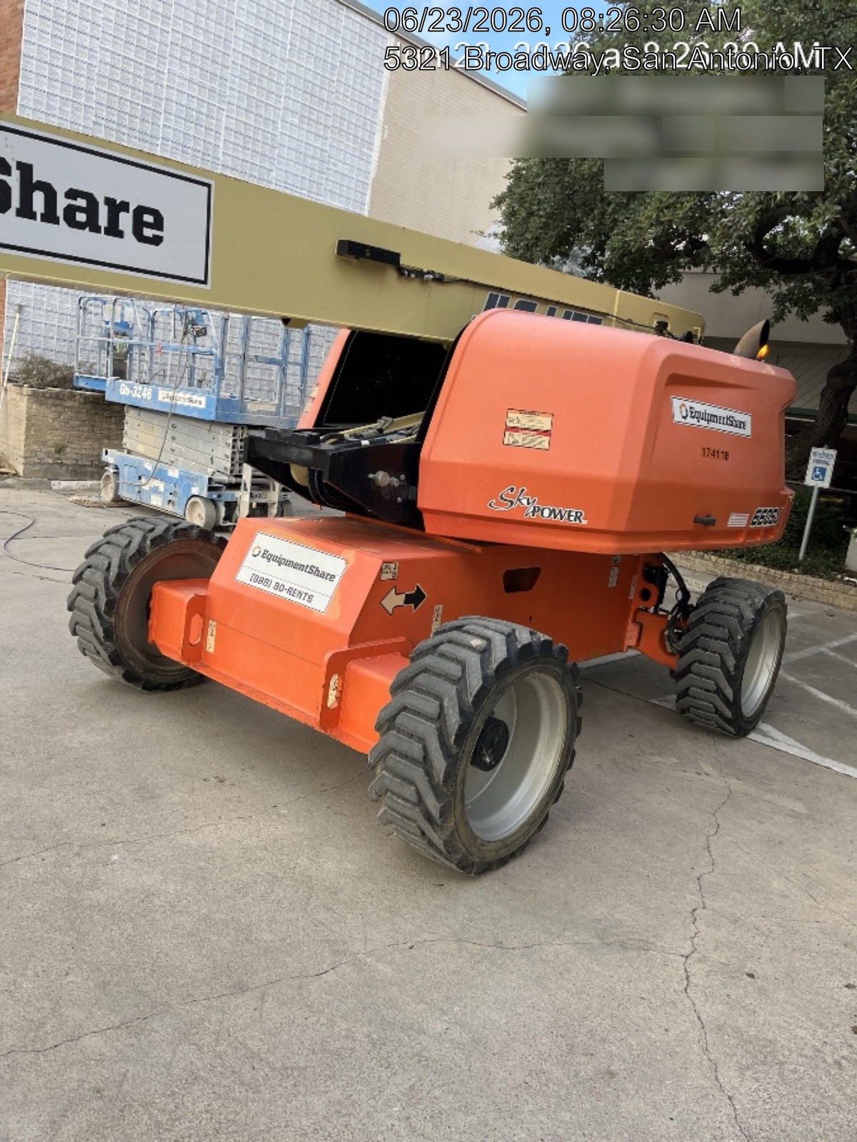 2021 JLG 660SJ