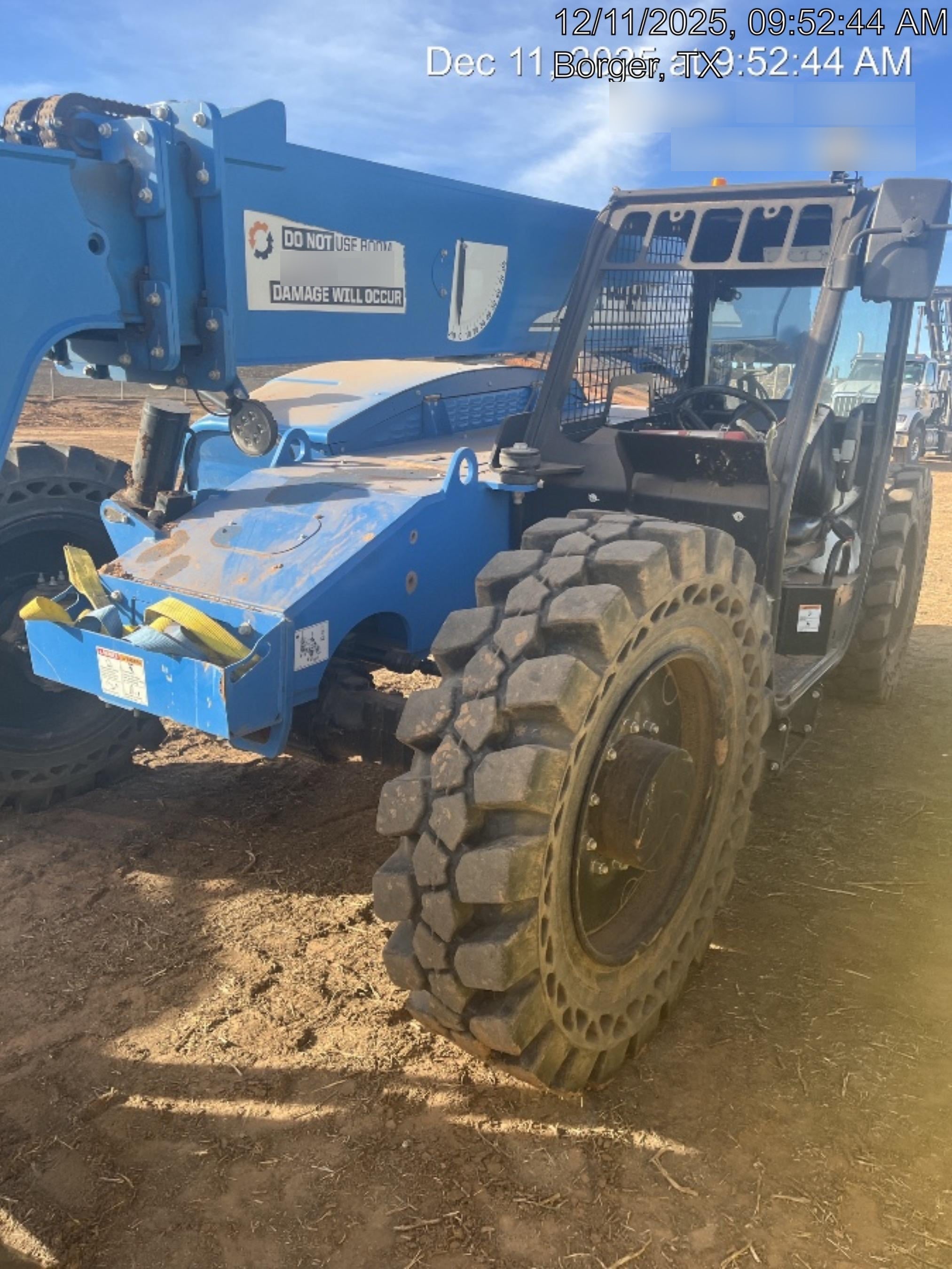 2023 GENIE GTH-844