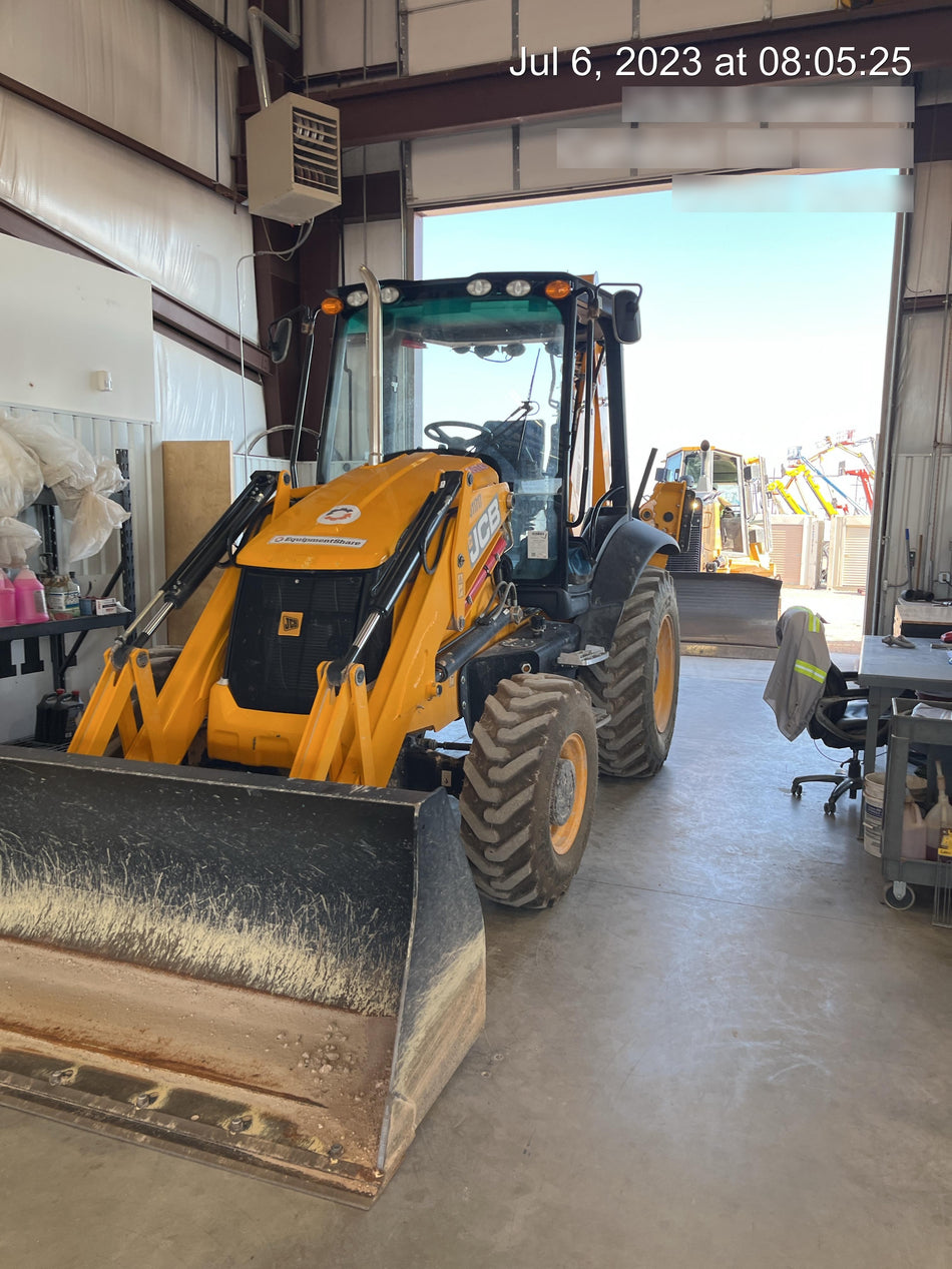 2023 JCB 3CX-14