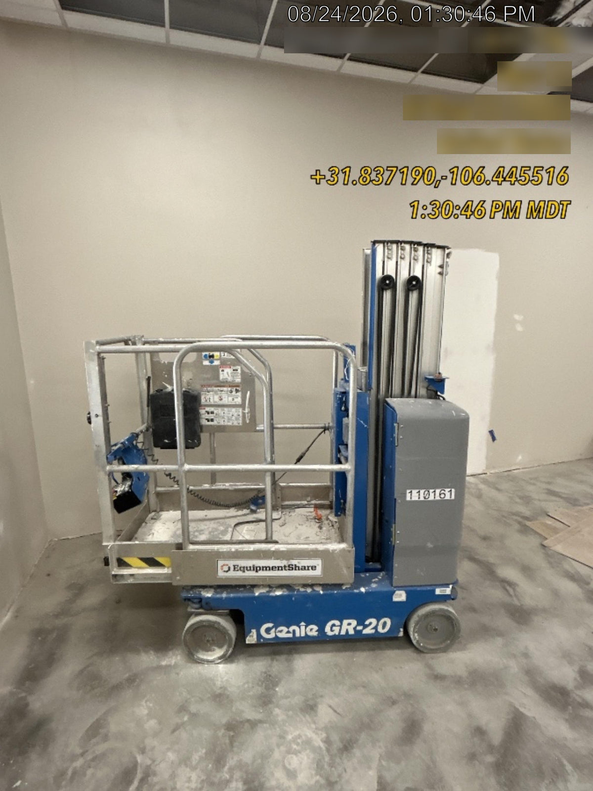 2020 Genie GS-1930 Solid Non Marking Tires, Beacon, Folding rails with half height swing gate