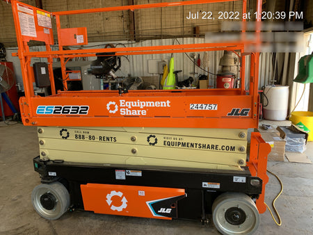 2022 JLG ES2632